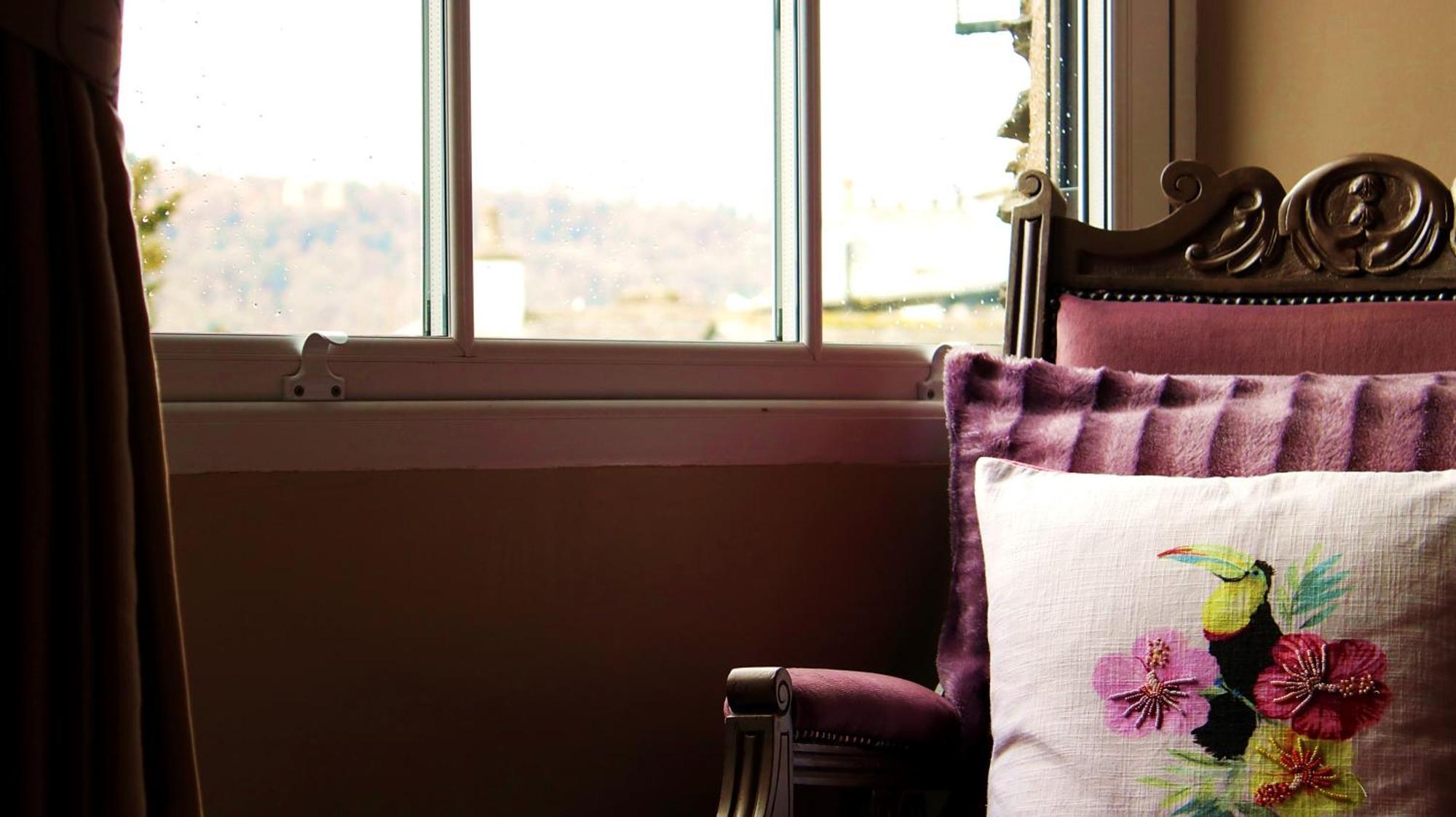 Bowness Bay Suites (Adults Only) Экстерьер фото