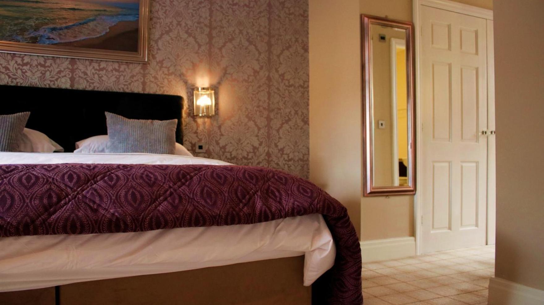 Bowness Bay Suites (Adults Only) Экстерьер фото
