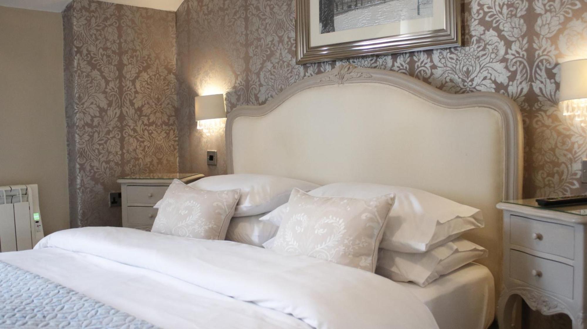 Bowness Bay Suites (Adults Only) Экстерьер фото