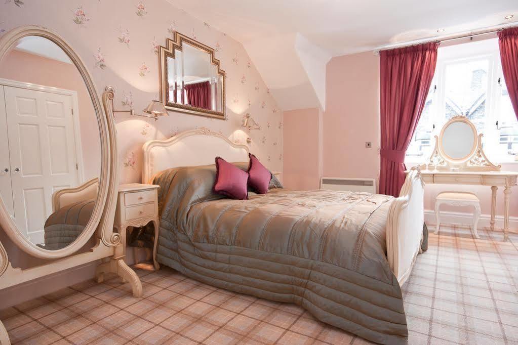 Bowness Bay Suites (Adults Only) Экстерьер фото