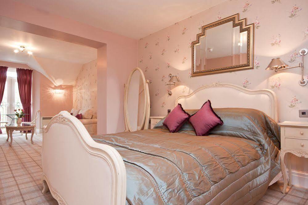 Bowness Bay Suites (Adults Only) Экстерьер фото