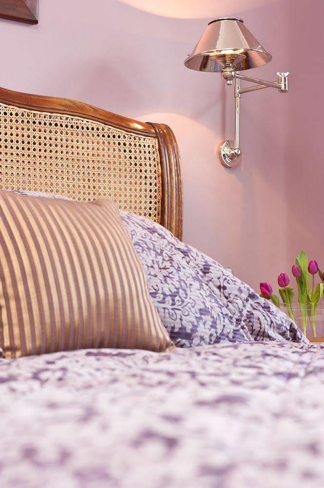 Bowness Bay Suites (Adults Only) Экстерьер фото