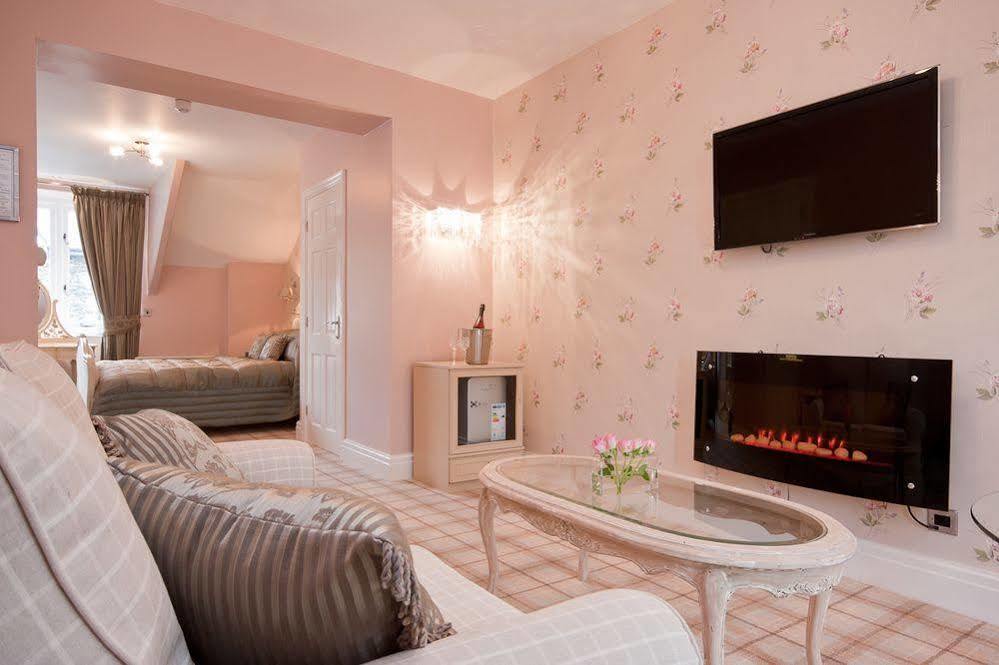 Bowness Bay Suites (Adults Only) Экстерьер фото