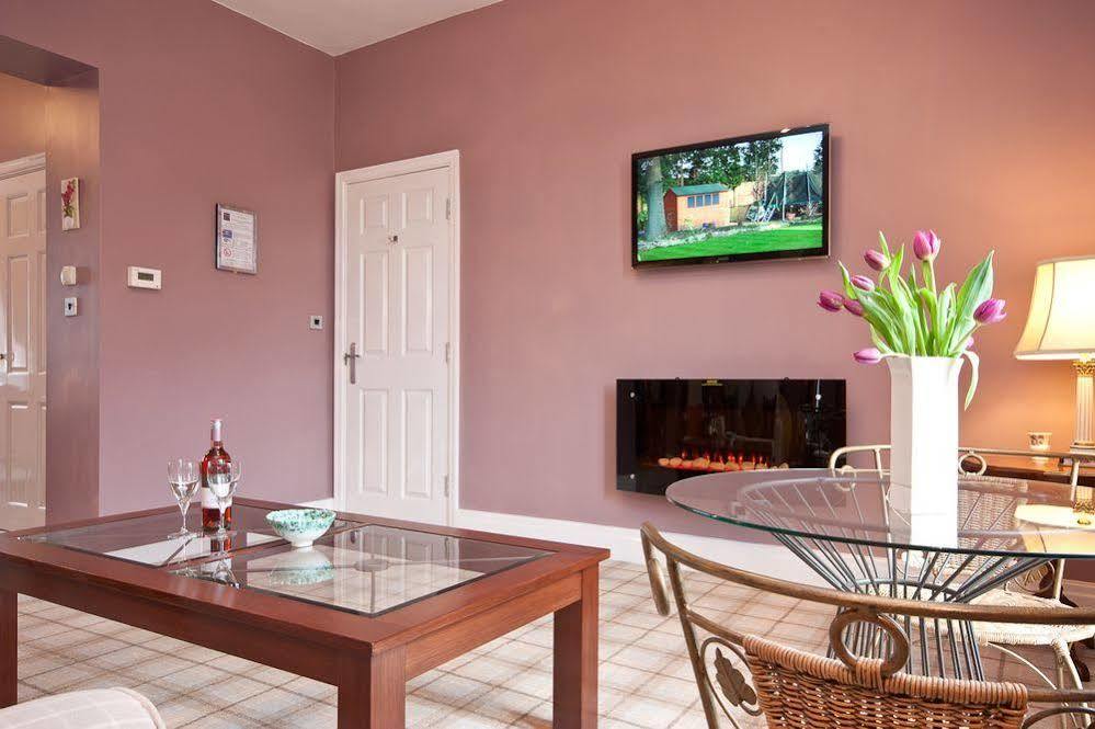 Bowness Bay Suites (Adults Only) Экстерьер фото